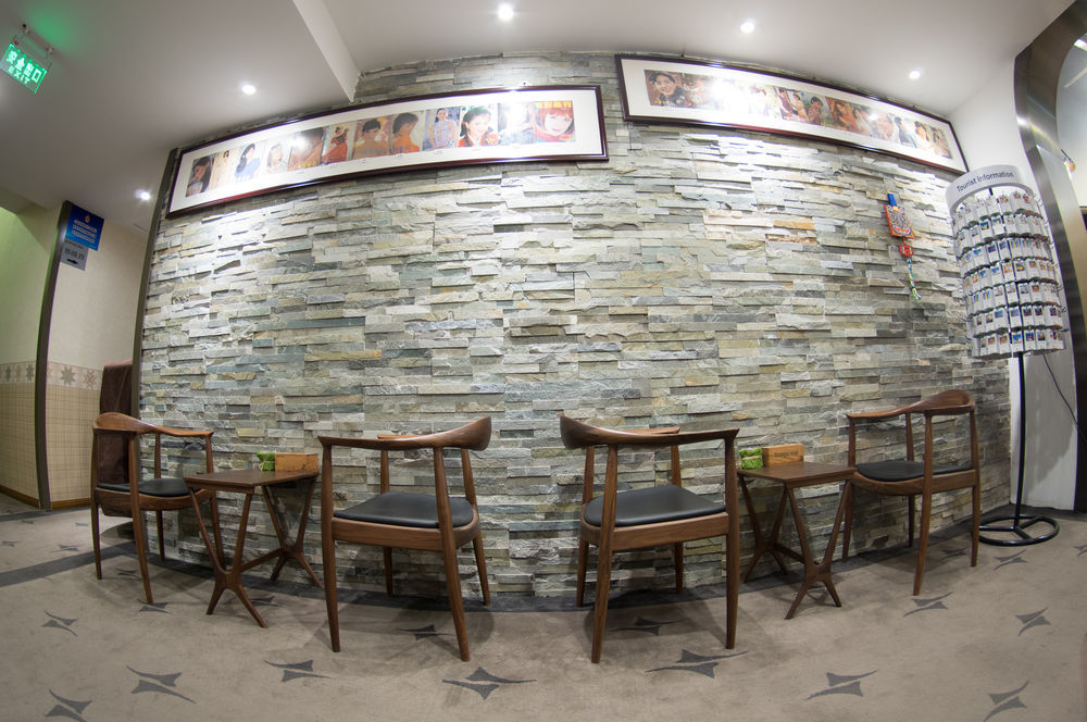 Nostalgia Hotel Beijing Guozijian Ghost Street - Near Beijing Lama Temple, Beihai Park, Jingshan Park, Drum Tower, Houhai Bar Street, Tian'Anmen Square, Located In Beijing Traditional Hutongs, 5 Minutes Away From Beixinqiao Metro Station Exterior foto